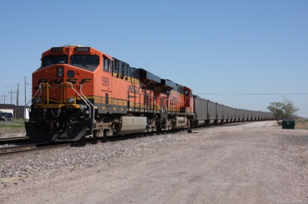 BNSF5906-MAY09-STERLING,CO