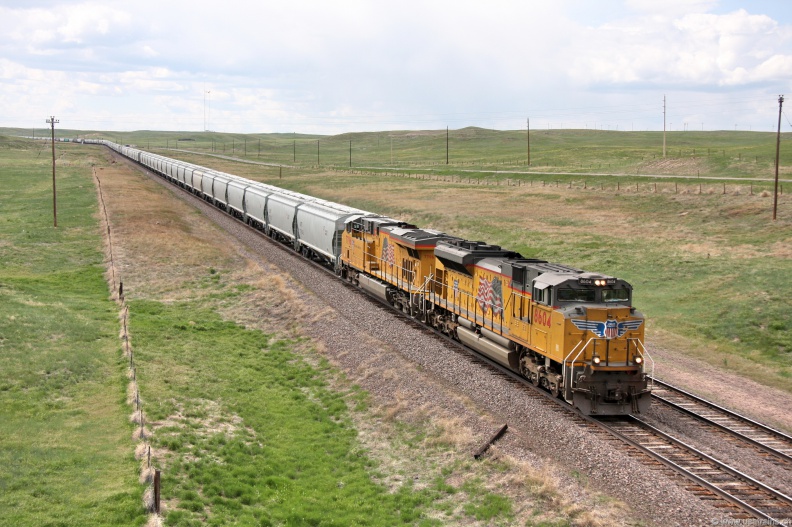 UP8604-MAY09-BORIE,WY.JPG
