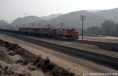 BNSF0735-OCT02-ALRAY,CA