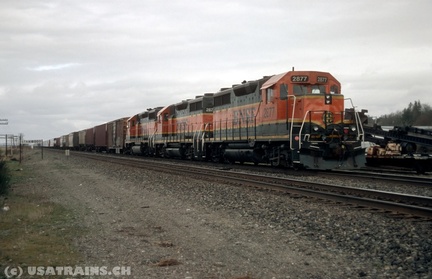 BNSF2877-MAR02-STANWOOD,WA
