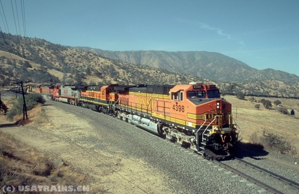 BNSF4398-OCT03-WALONG,CA