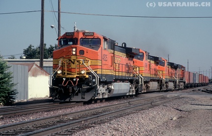 BNSF4825-OCT02-STOCKTON,CA
