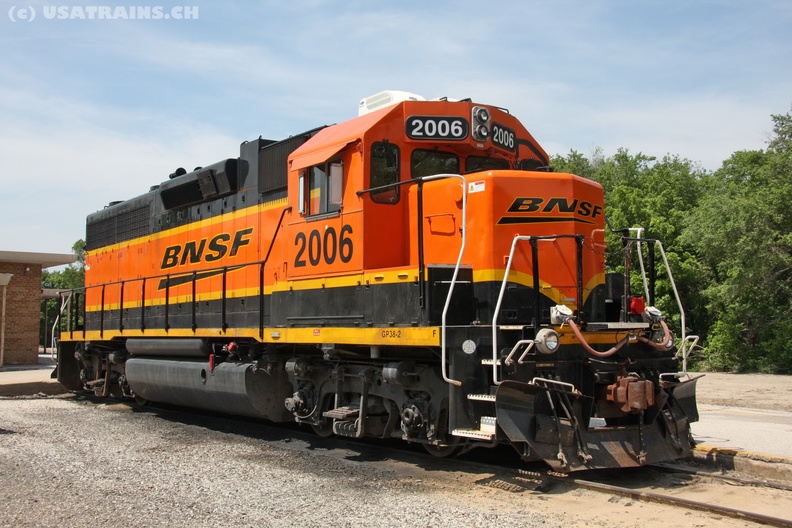 BNSF2006-MAY09-LAWRENCE,KS.jpg