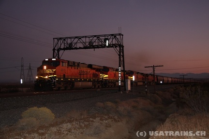 BNSF6615-NOV09-MOJAVE,CA