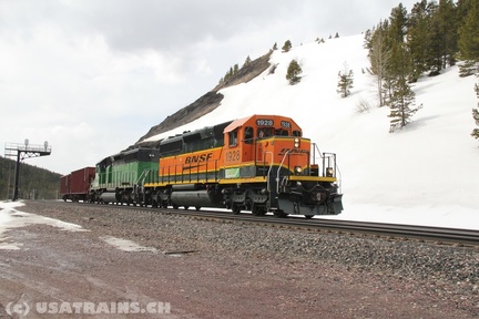 BNSF1928-APR12-SUMMIT