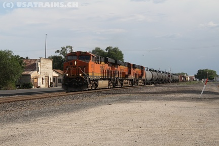 BNSF6786-JUN15-LOVELOCK,NV