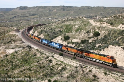 BNSF4791-MAR04-SUMMIT,CA