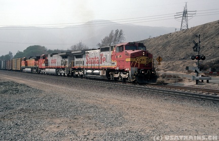 ATSF0846-OCT02-COSY DELL,CA
