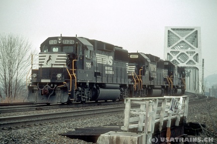 NS7126-MAR99-LUDLOW,KY