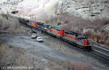 UR9009-OCT02-ROYAL,UT