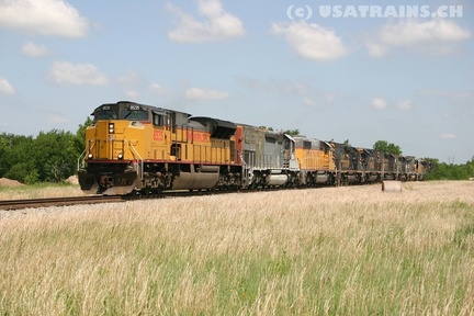 UP8535-MAY04-WAGONER,OK