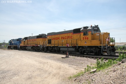 UPY596-MAY05-TOPEKA,KS