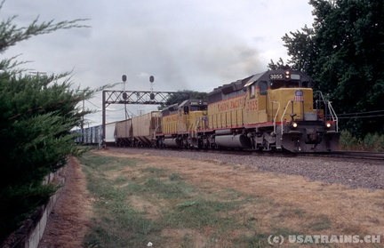 UP3055-AUG03-ROCHELLE,IL1