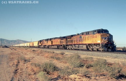 UP5810-OCT03-MOJAVE,CA